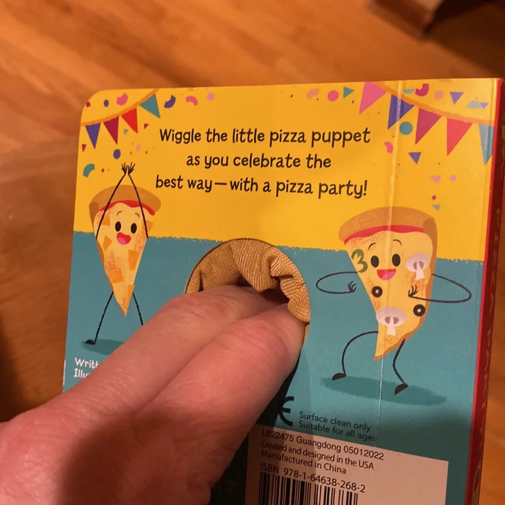 NEW Pizza Party Finger Puppet Book